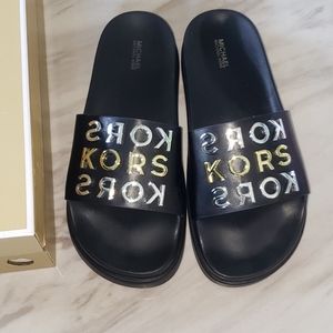 Michael Kors Tyra Slides size 9